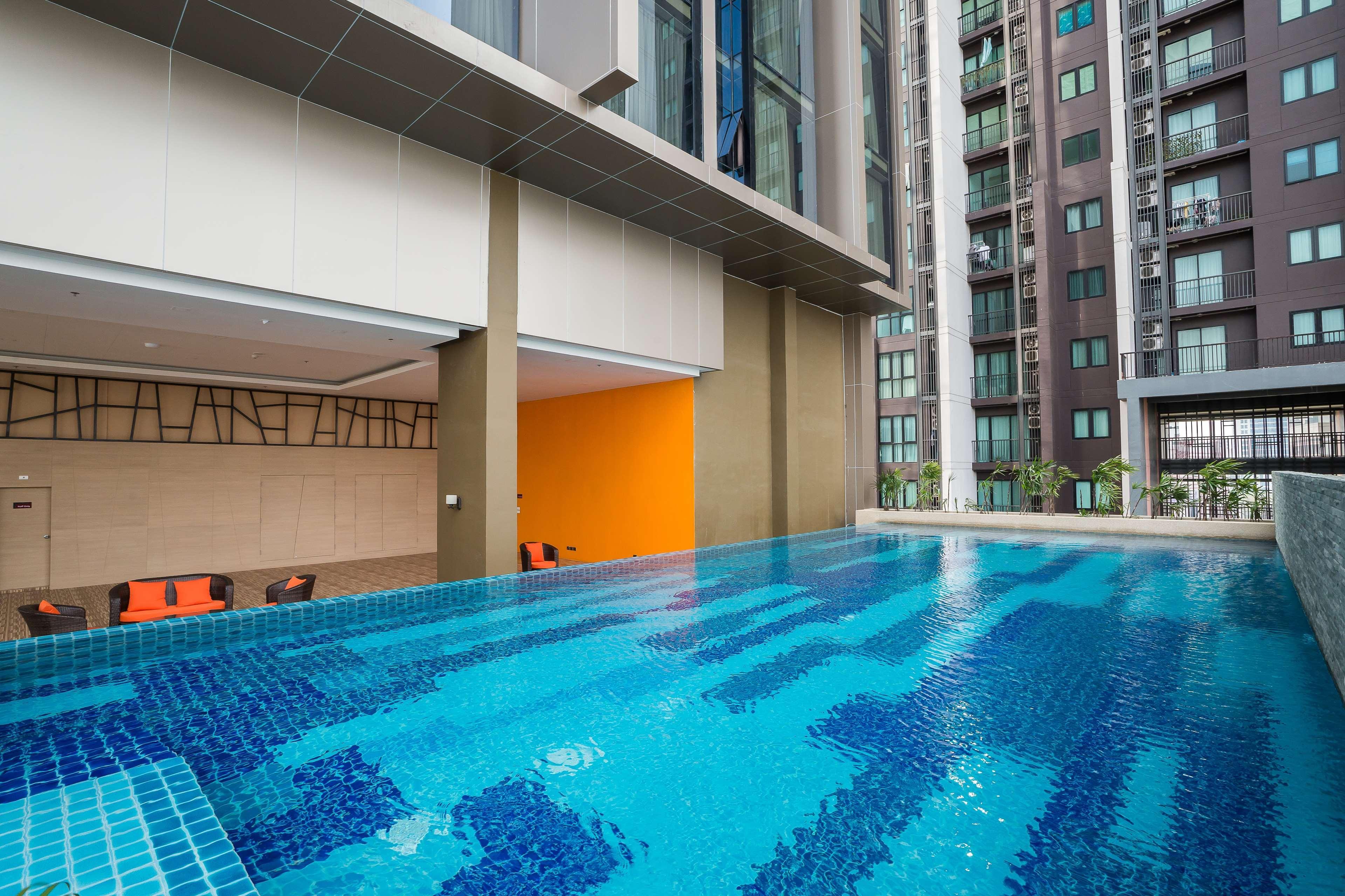 Best Western Plus Wanda Grand Hotel Nonthaburi Exterior foto