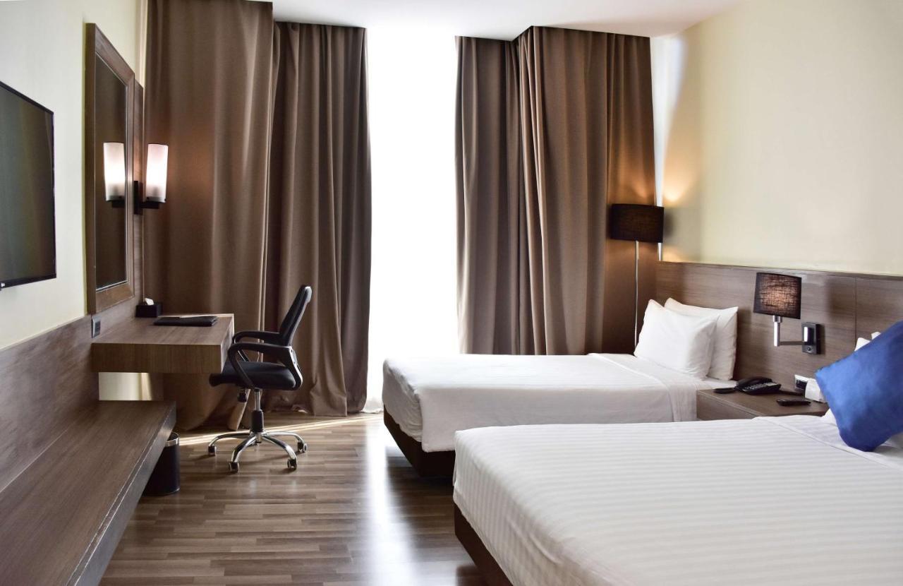 Best Western Plus Wanda Grand Hotel Nonthaburi Exterior foto